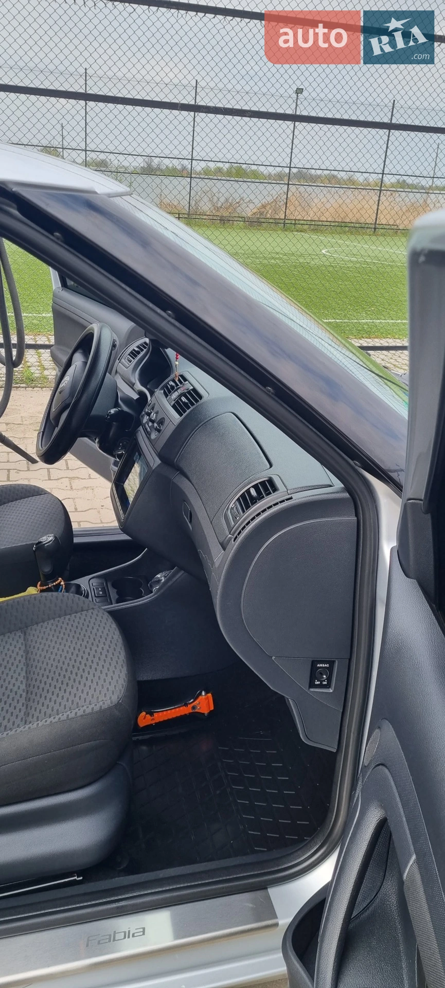 2010 Skoda Fabia - мініатюра 7