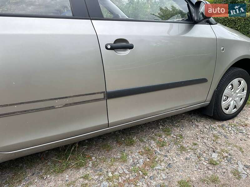 Хетчбек Skoda Fabia 2008 в Білій Церкві
