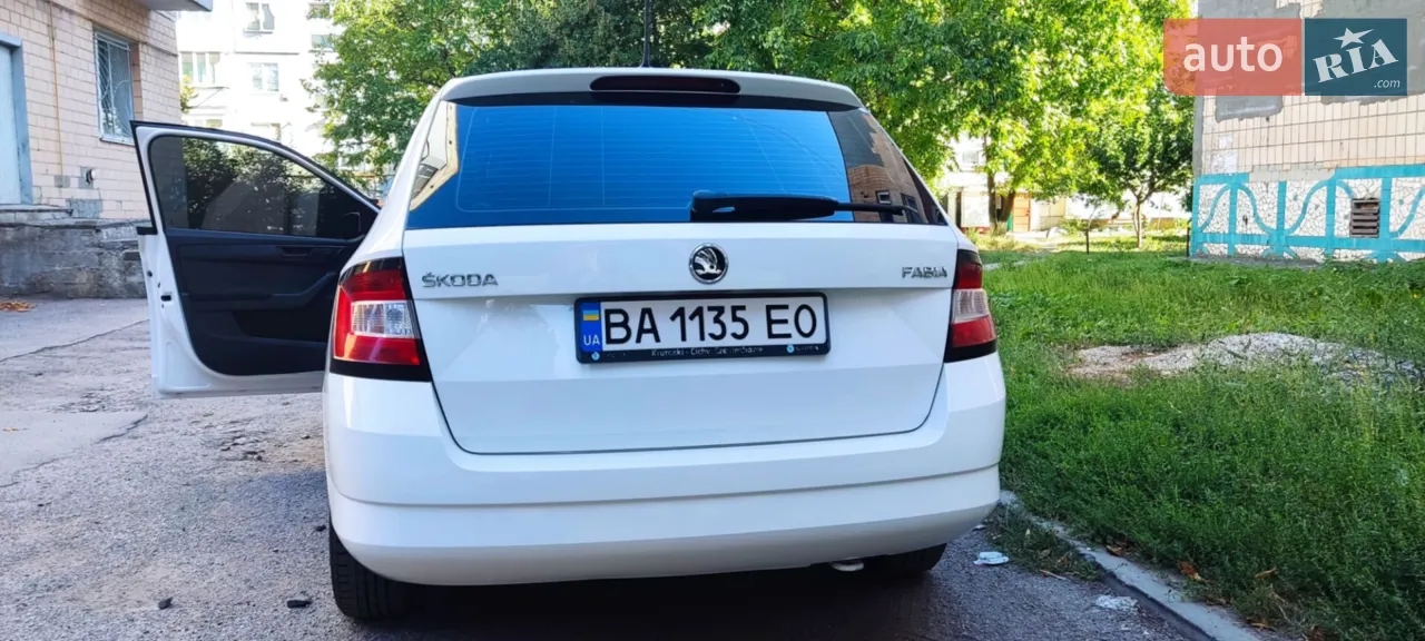 2017 Skoda Fabia - мініатюра 5