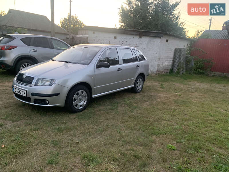 Універсал Skoda Fabia 2006 в Чернігові