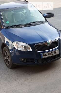 Універсал Skoda Fabia 2009 в Кропивницькому