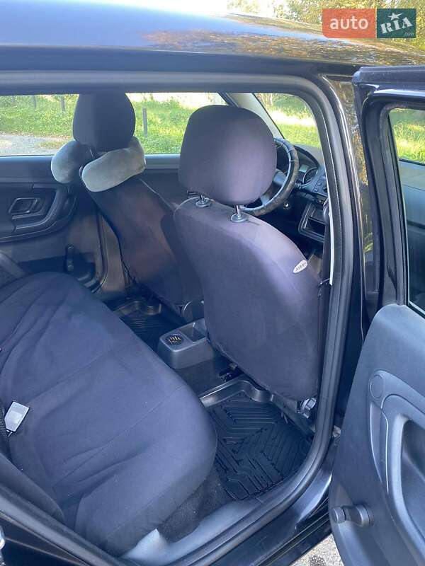 Універсал Skoda Fabia 2011 в Коломиї