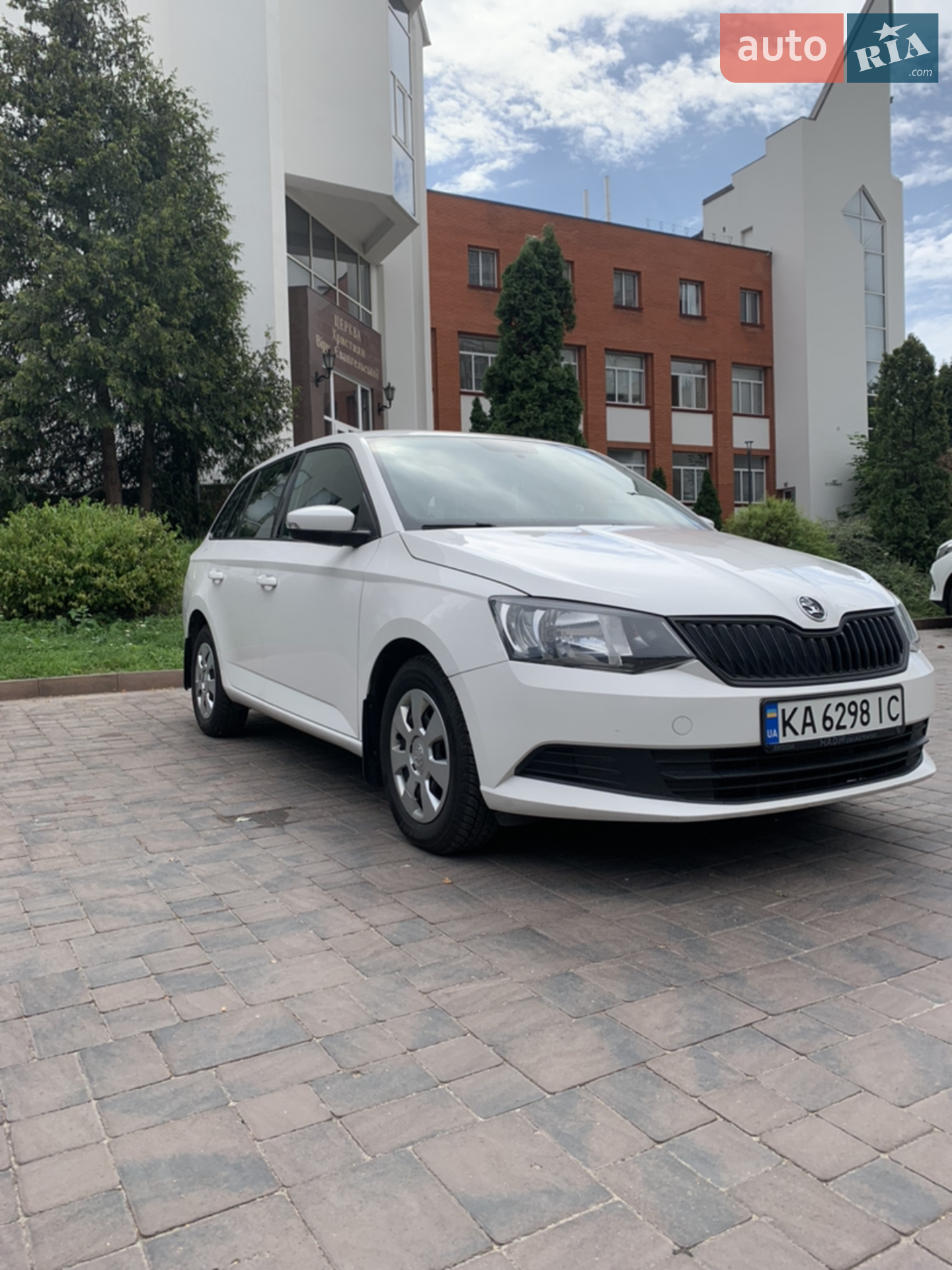 2016 Skoda Fabia - мініатюра 3