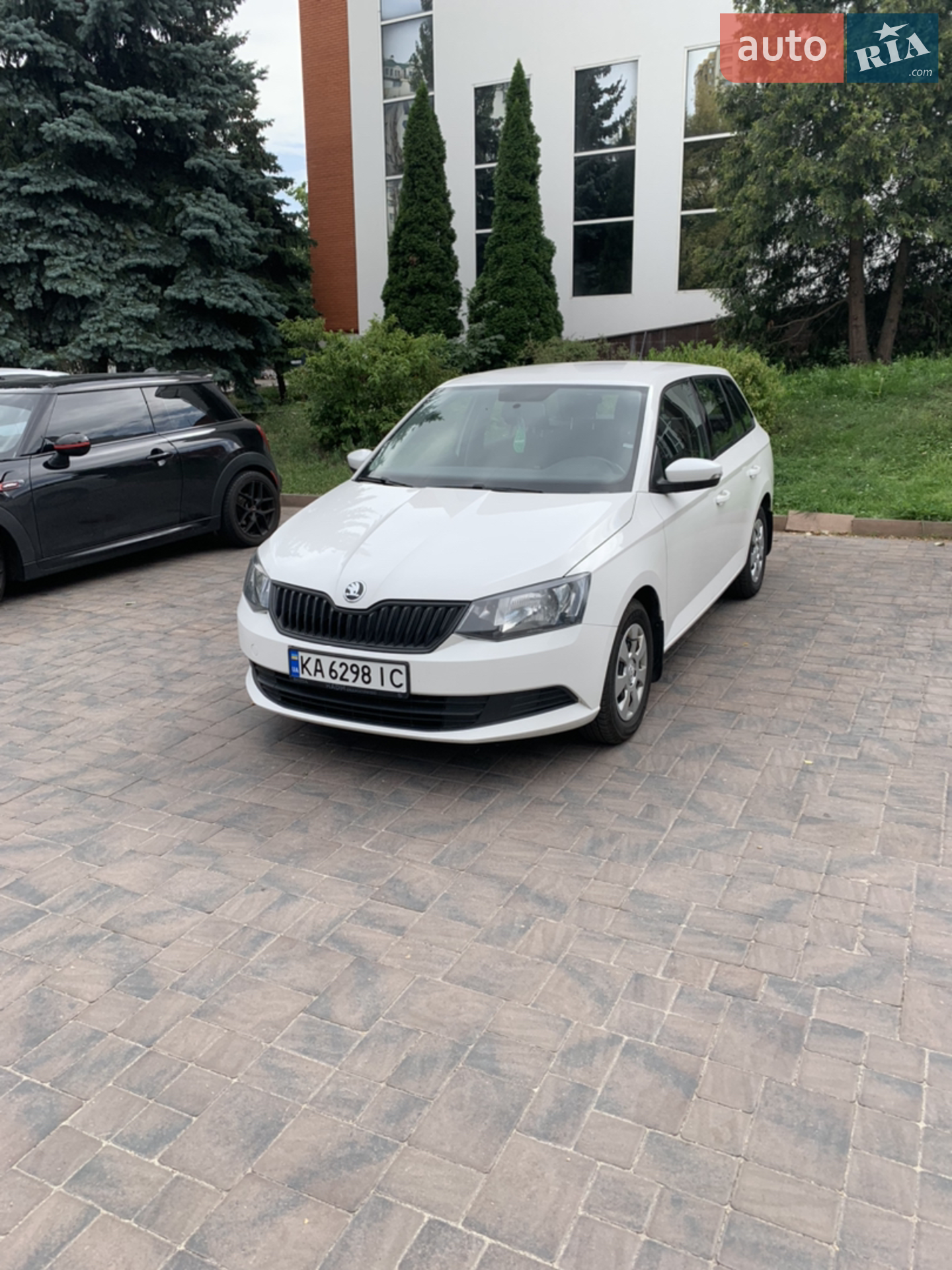 2016 Skoda Fabia - мініатюра 10