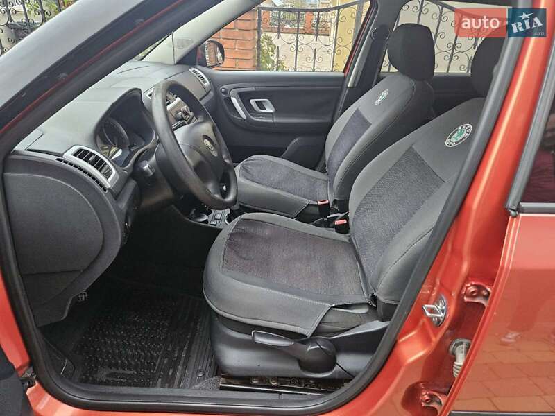 Хетчбек Skoda Fabia 2008 в Тернополі