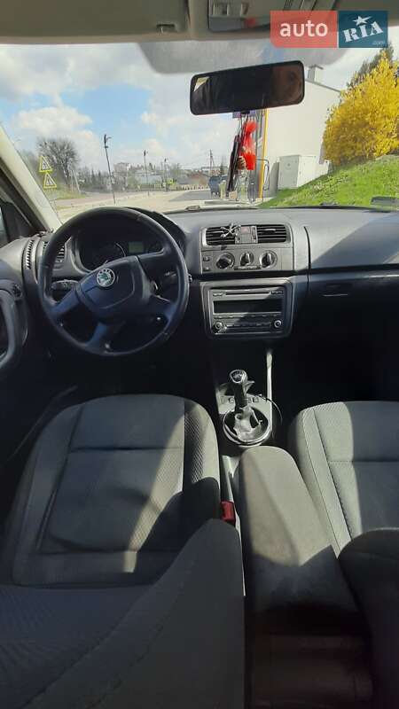 Універсал Skoda Fabia 2010 в Львові