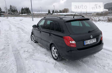 Універсал Skoda Fabia 2010 в Львові