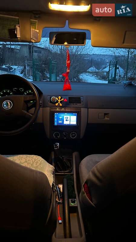 Універсал Skoda Fabia 2001 в Ямполі