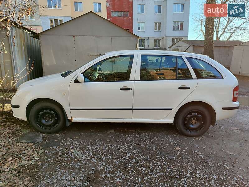 Універсал Skoda Fabia 2007 в Вінниці