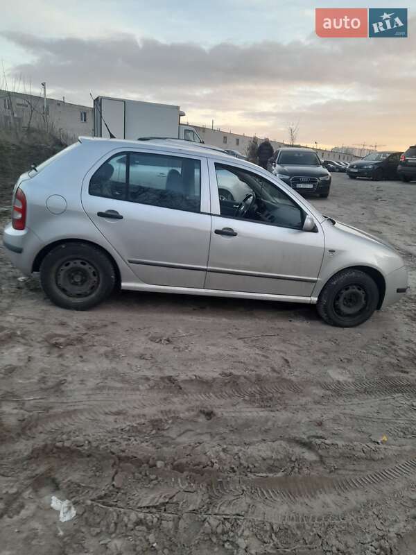 Седан Skoda Fabia 2001 в Киеве фото 4 Седан Skoda Fabia 2001 в Киеве
