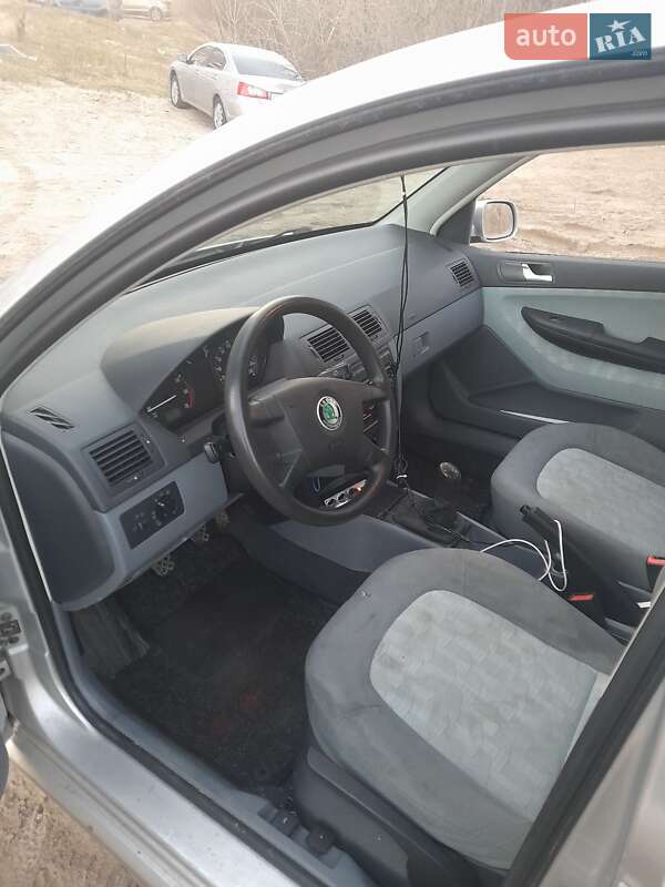 Седан Skoda Fabia 2001 в Киеве фото 7 Седан Skoda Fabia 2001 в Киеве