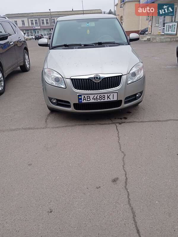 Хэтчбек Skoda Fabia 2007 в Тульчине