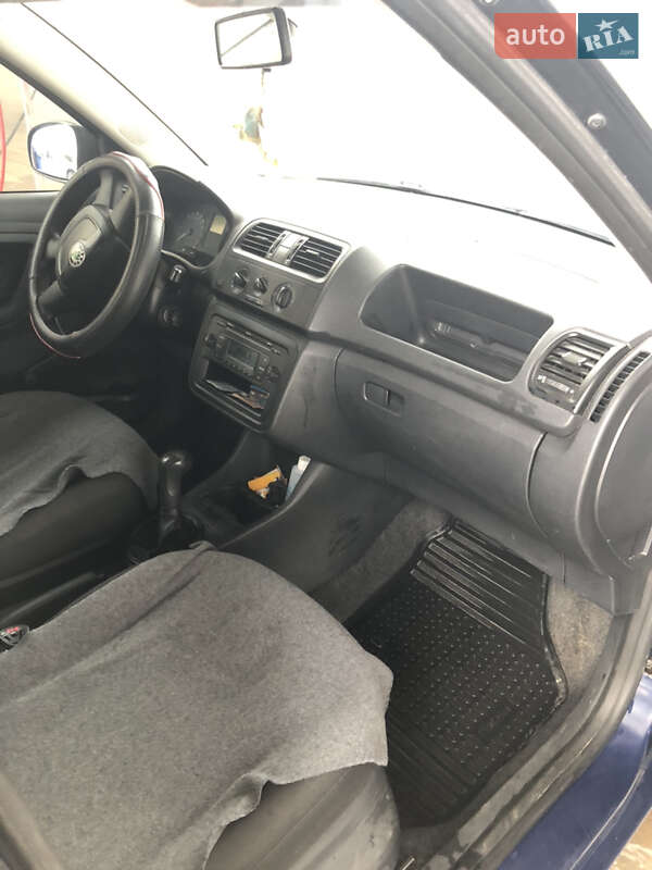 Универсал Skoda Fabia 2010 в Сторожинце