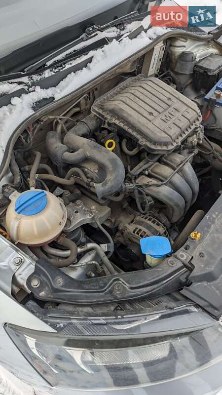 Хетчбек Skoda Fabia 2015 в Києві