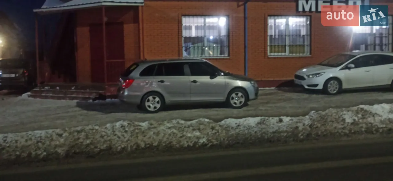 2010 Skoda Fabia - мініатюра 13