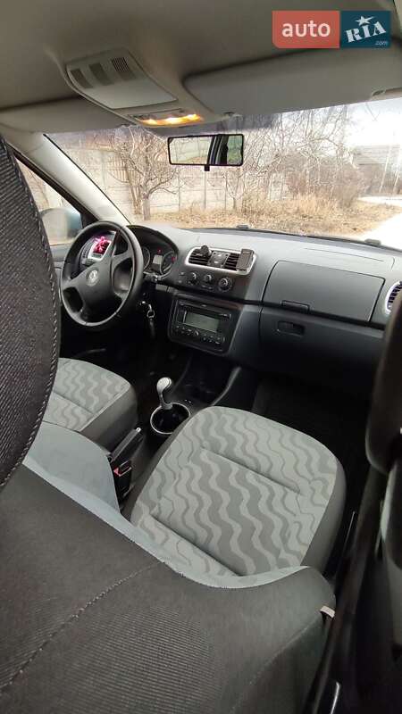 Універсал Skoda Fabia 2008 в Дніпрі