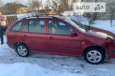 Хэтчбек Skoda Fabia 2007 в Горохове