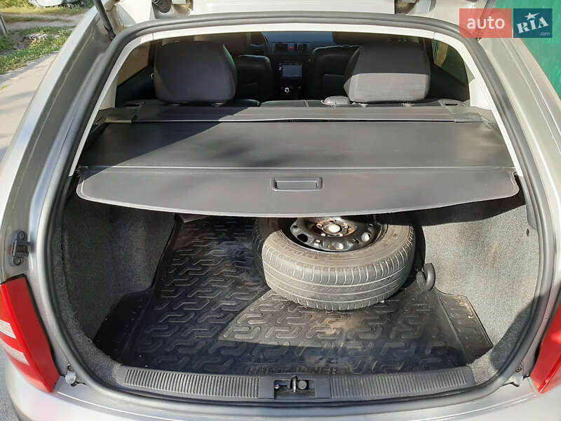 Универсал Skoda Fabia 2006 в Белой Церкви