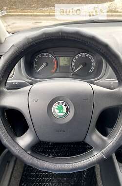 Хэтчбек Skoda Fabia 2009 в Полтаве