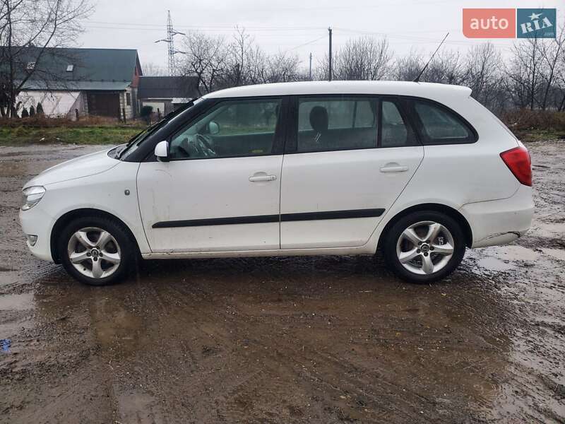 Універсал Skoda Fabia 2010 в Іршаві