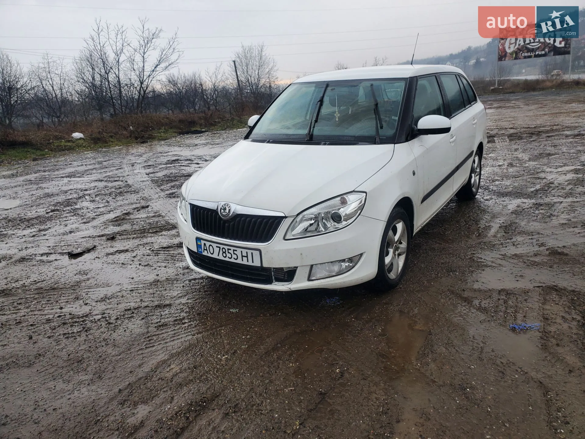 2010 Skoda Fabia - мініатюра 2