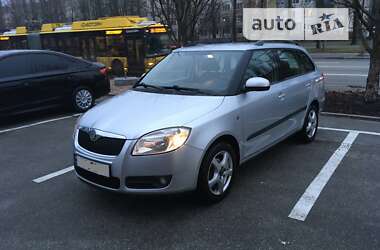 Універсал Skoda Fabia 2009 в Білій Церкві