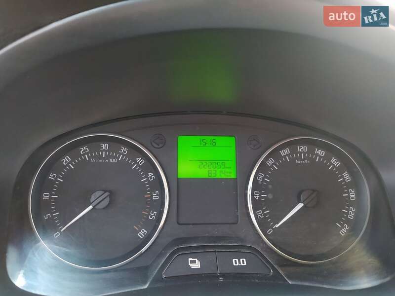 Универсал Skoda Fabia 2011 в Житомире фото 10 Универсал Skoda Fabia 2011 в Житомире