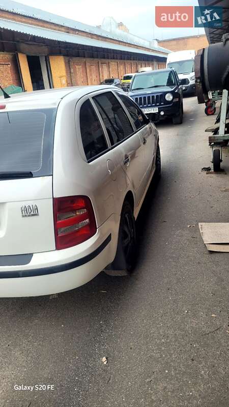 Універсал Skoda Fabia 2003 в Вінниці