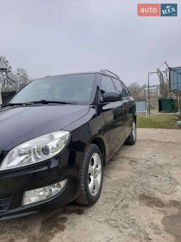Універсал Skoda Fabia 2011 в Копичинці