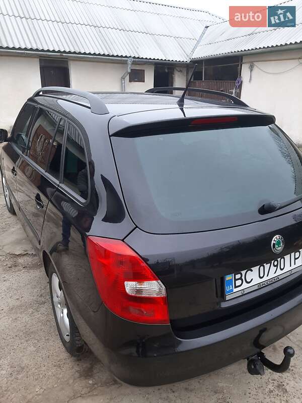 Універсал Skoda Fabia 2011 в Копичинці