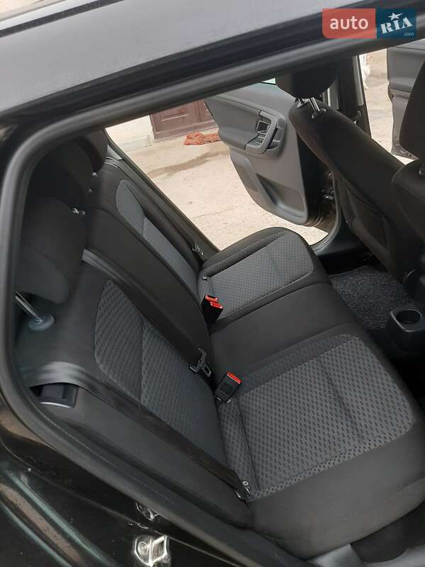 Універсал Skoda Fabia 2011 в Копичинці