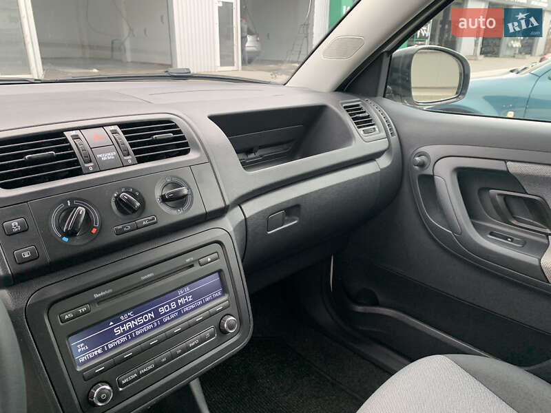 Универсал Skoda Fabia 2011 в Тернополе фото 17 Универсал Skoda Fabia 2011 в Тернополе