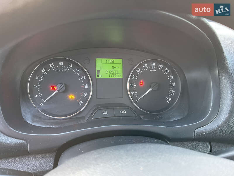 Універсал Skoda Fabia 2011 в Кривому Розі фото 10 Універсал Skoda Fabia 2011 в Кривому Розі