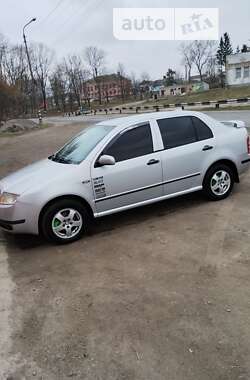 Седан Skoda Fabia 2003 в Староконстантинове