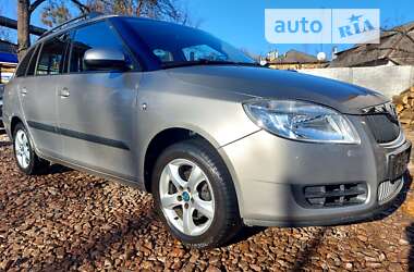 Универсал Skoda Fabia 2008 в Сумах