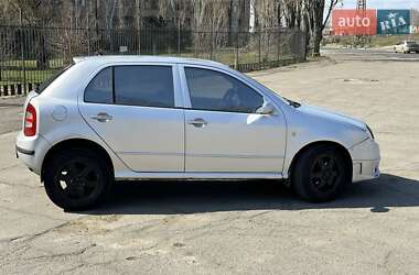 Хэтчбек Skoda Fabia 2001 в Николаеве