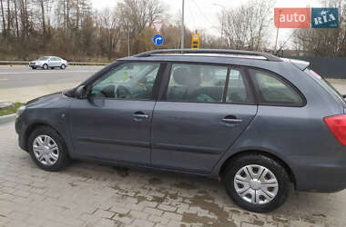 Универсал Skoda Fabia 2011 в Тернополе