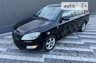 Универсал Skoda Fabia 2011 в Городке