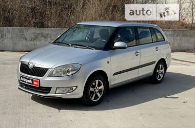 Універсал Skoda Fabia 2010 в Києві