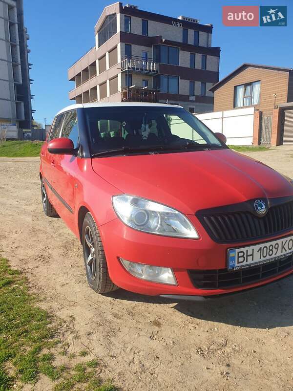 Хэтчбек Skoda Fabia 2011 в Черноморске