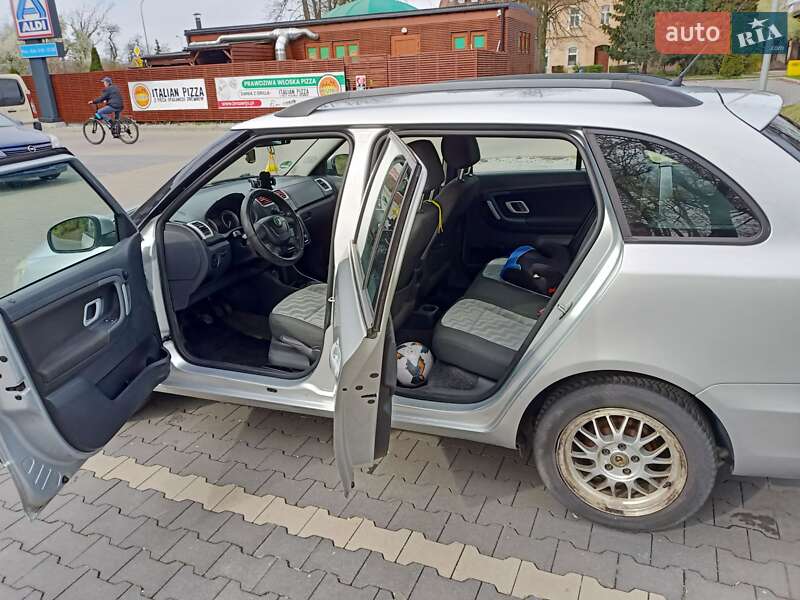 Універсал Skoda Fabia 2010 в Пустомитах