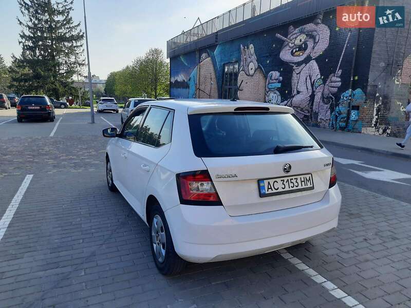 Универсал Skoda Fabia 2016 в Луцке