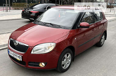 Хетчбек Skoda Fabia 2008 в Києві