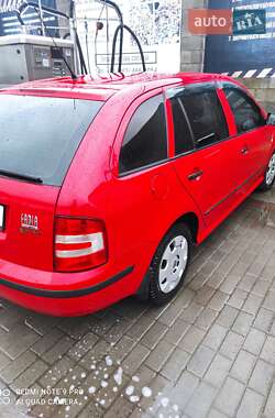 Універсал Skoda Fabia 2006 в Жовкві