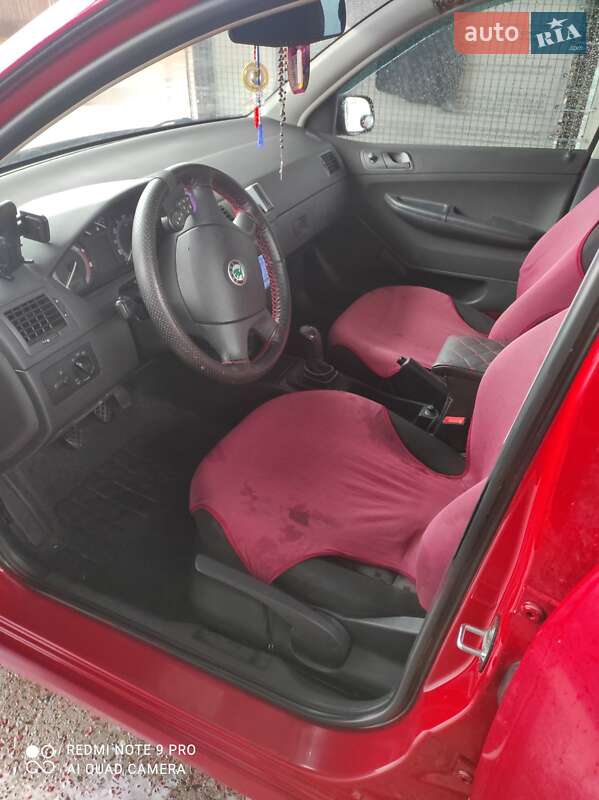 Универсал Skoda Fabia 2006 в Жовкве