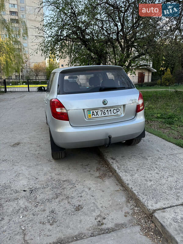 Хэтчбек Skoda Fabia 2007 в Харькове