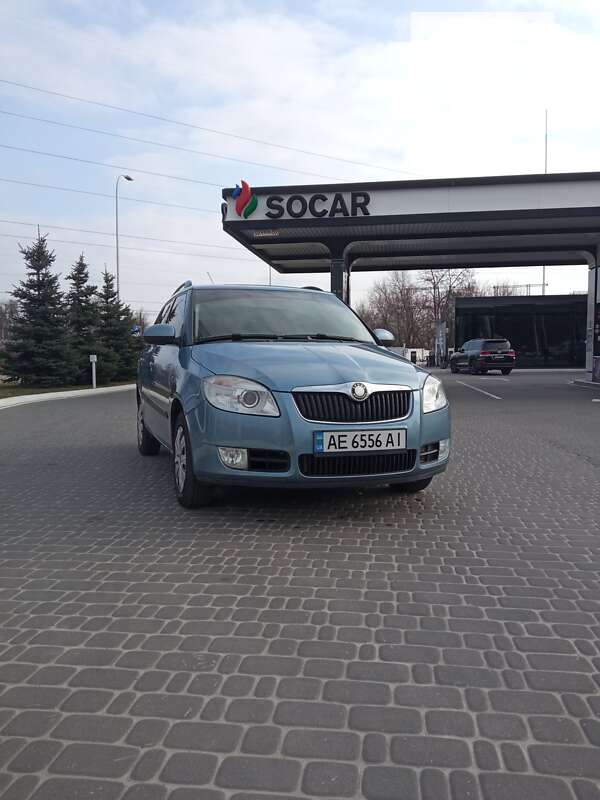 Універсал Skoda Fabia 2008 в Дніпрі