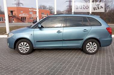 Универсал Skoda Fabia 2008 в Днепре