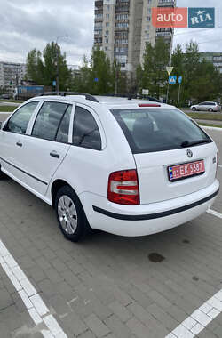 Універсал Skoda Fabia 2007 в Сумах