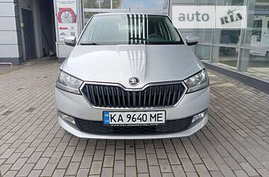 Хэтчбек Skoda Fabia 2019 в Киеве